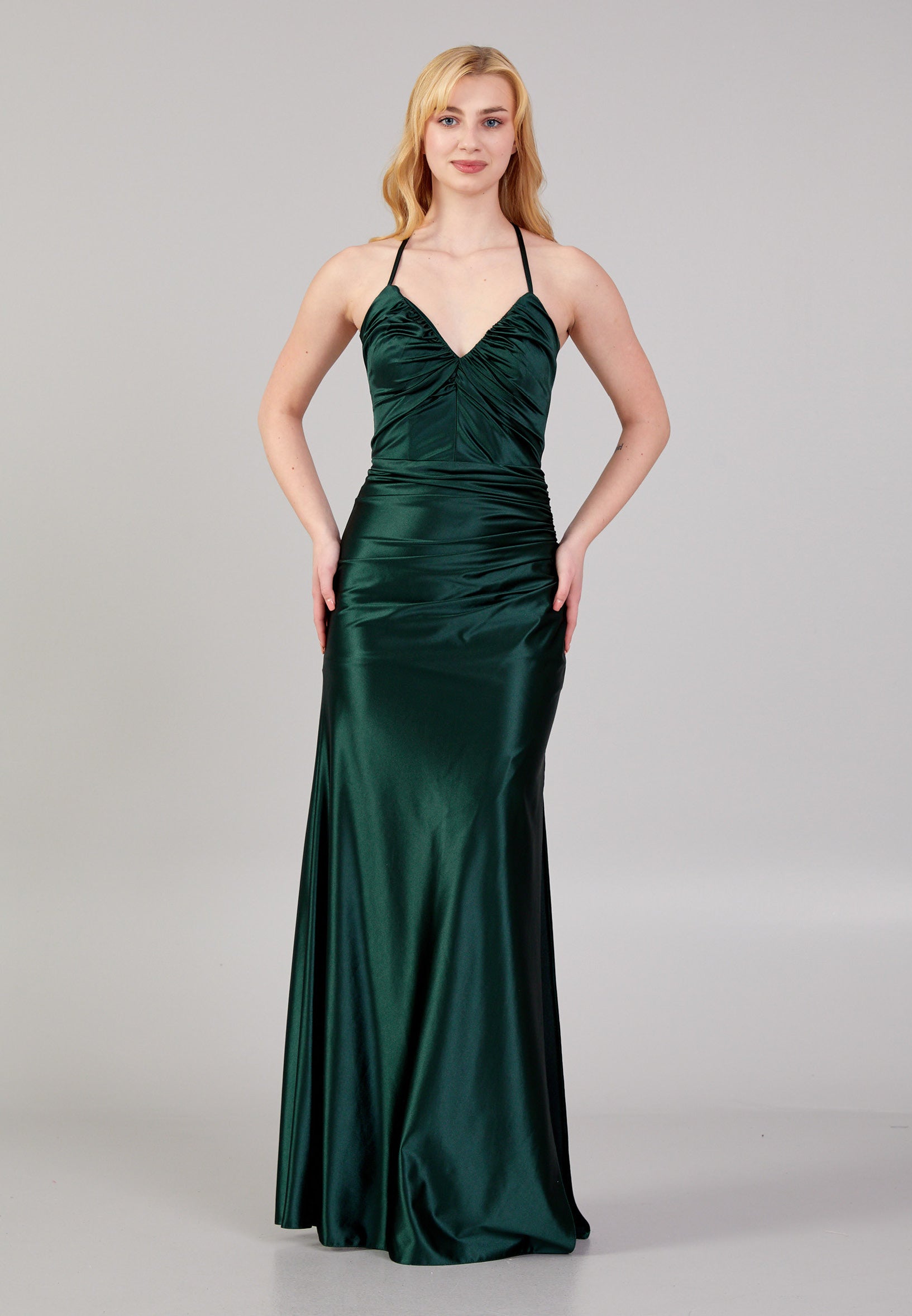 emerald-green-sleeveless-maxi-dress-avanti-milano-formalwear