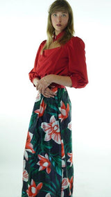 Red Avanti Milano Solid Collared Blouse