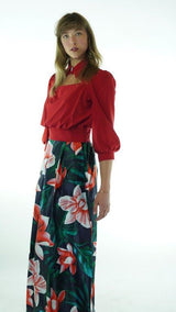 Red Avanti Milano Solid Collared Blouse