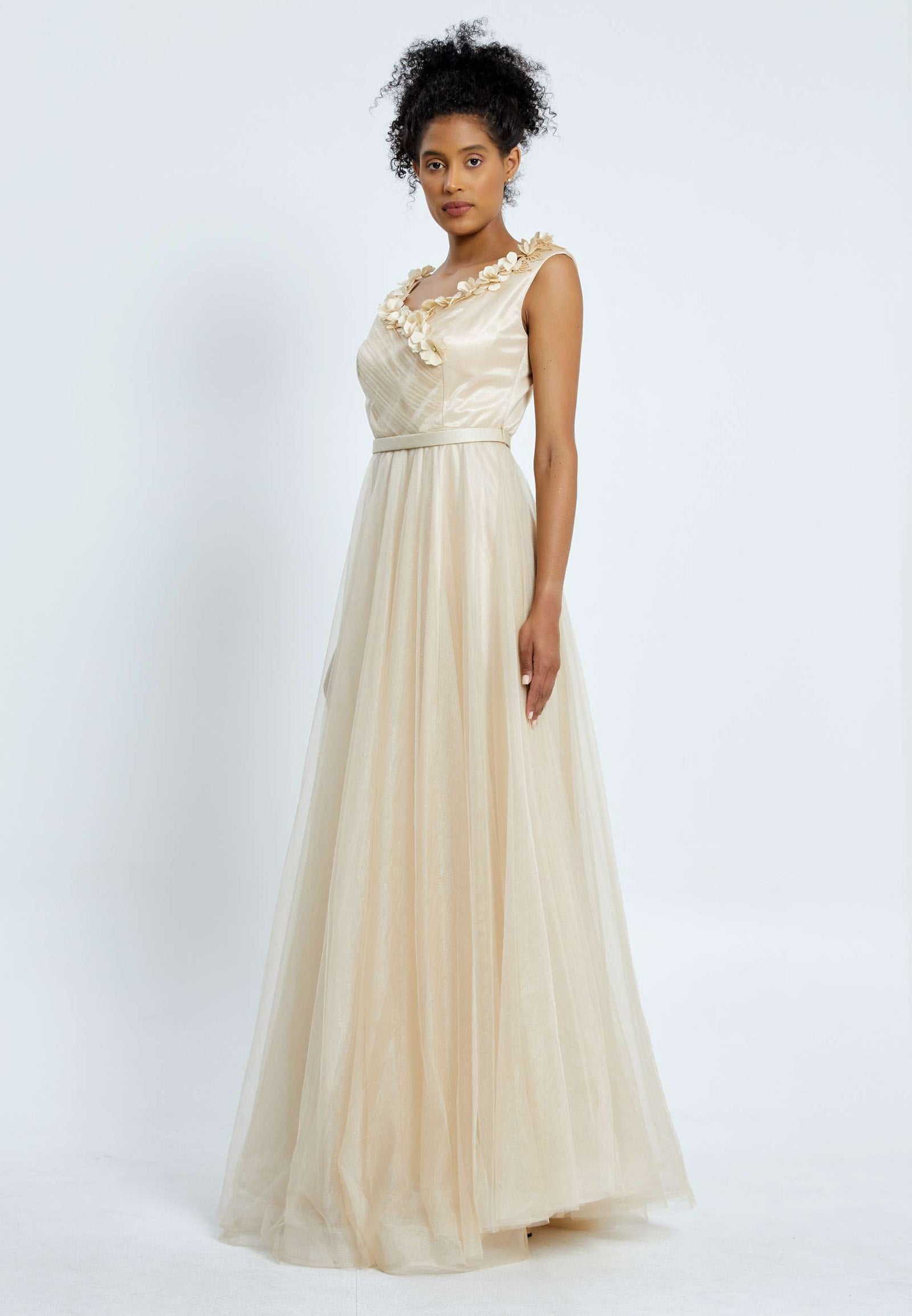 Cream Floral Neck Line Sleeveless Flowy Dress S